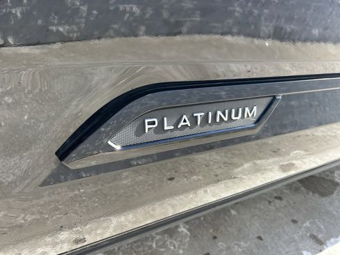 Used 2024 Toyota Tundra Platinum image 14