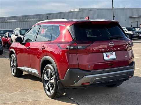 Certified 2023 Nissan Rogue SL w/ SL Premium Package image 8