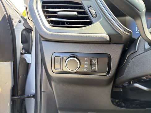 Used 2023 Ford Escape Active w/ Tech Pack #1 AWD/4WD image 16
