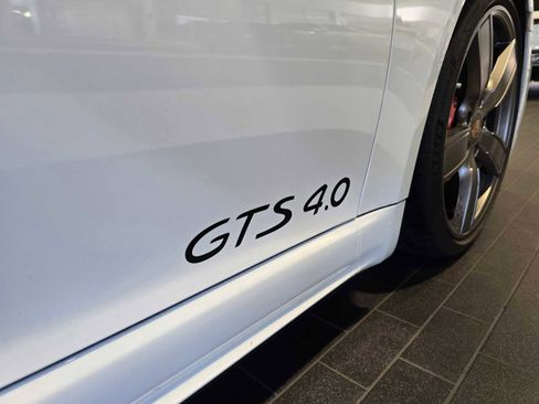 Used 2024 Porsche 718 Cayman GT4 image 8