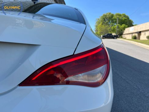 Used 2015 Mercedes-Benz CLA 250 image 17