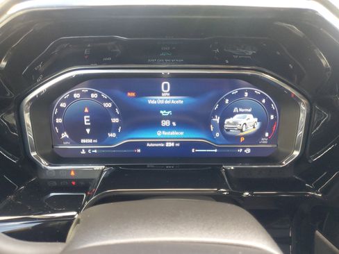 Used 2023 Chevrolet Silverado 1500 High Country image 23