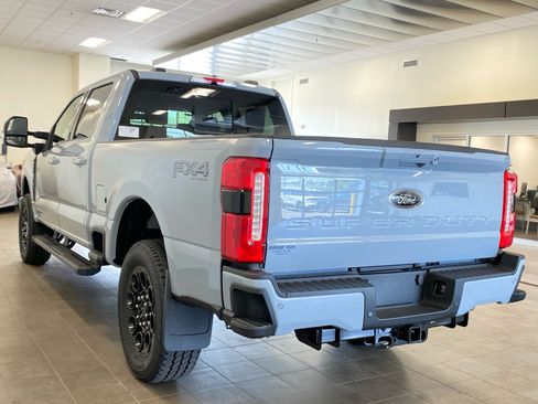 New 2026 Ford F250 Lariat w/ Black Appearance Package AWD/4WD image 5