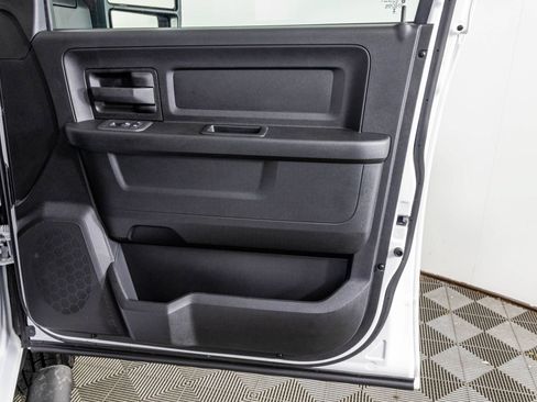 New 2026 RAM 3500 Tradesman AWD/4WD image 40