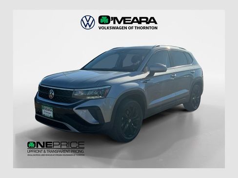 Used 2023 Volkswagen Taos SE w/ Black Wheel Package AWD/4WD image 1