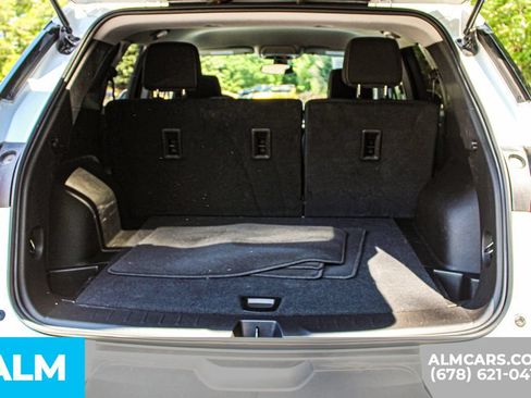 Used 2025 Chevrolet Blazer LT FWD image 22