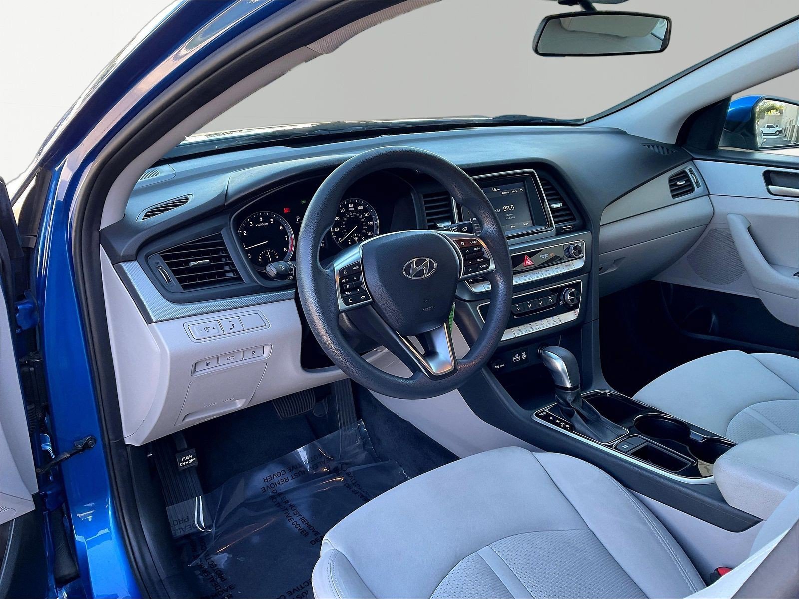 Used 2018 Hyundai Sonata SE FWD image 17
