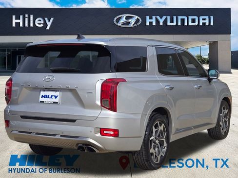 Used 2022 Hyundai Palisade Calligraphy image 5