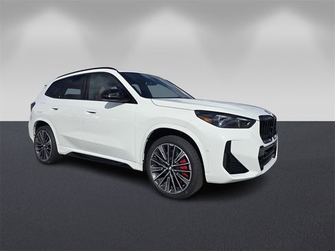 New 2026 BMW X1 xDrive28i image 1