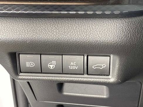 Used 2025 Toyota Grand Highlander AWD Hybrid image 21