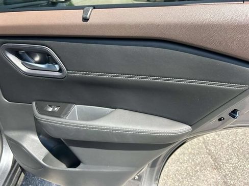 Certified 2023 Nissan Rogue SV w/ SV Premium B Package FWD image 22