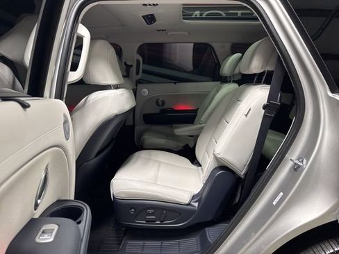 Used 2026 Hyundai Palisade Calligraphy image 16