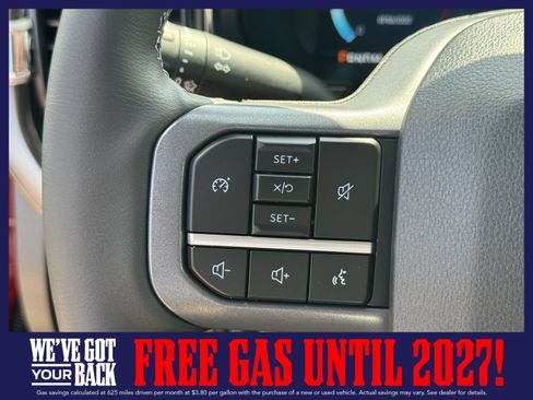 New 2026 Ford F250 Lariat w/ Black Appearance Package AWD/4WD image 27