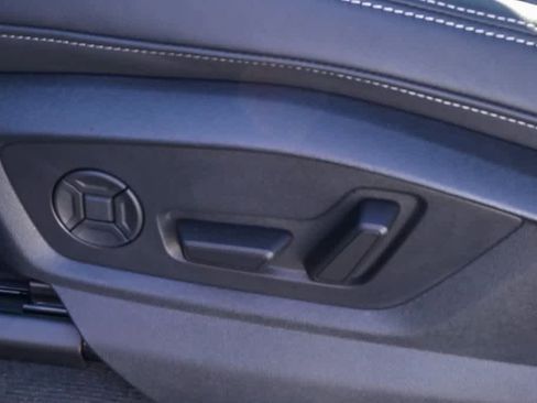 New 2026 Audi Q8 Premium Plus image 19