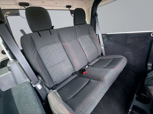 Used 2018 Jeep Wrangler Rubicon AWD/4WD image 25