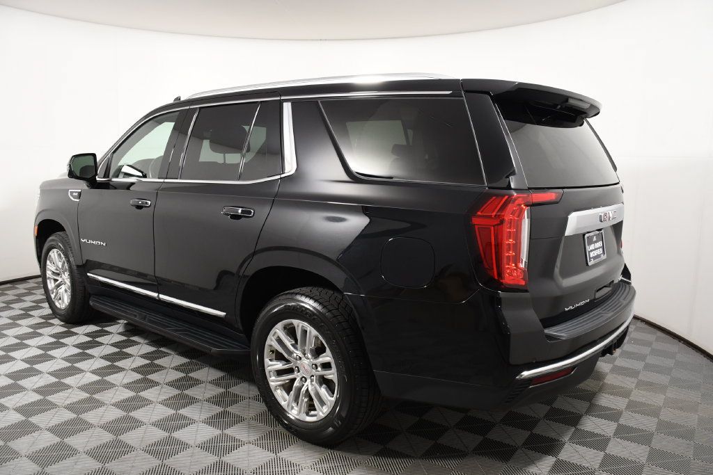 Used 2021 GMC Yukon SLT w/ SLT Premium Package AWD/4WD image 3