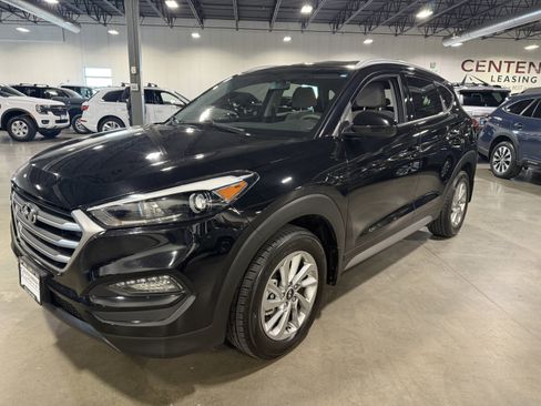 Used 2017 Hyundai Tucson SE image 3