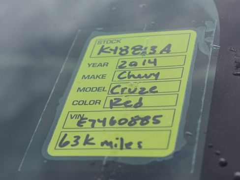Used 2014 Chevrolet Cruze LS FWD image 26