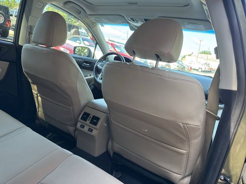 Used 2017 Subaru Outback 2.5i Limited AWD/4WD image 15