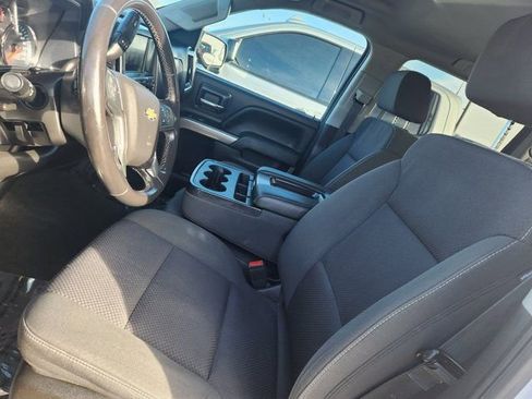 Used 2018 Chevrolet Silverado 1500 LT w/ All Star Edition image 13