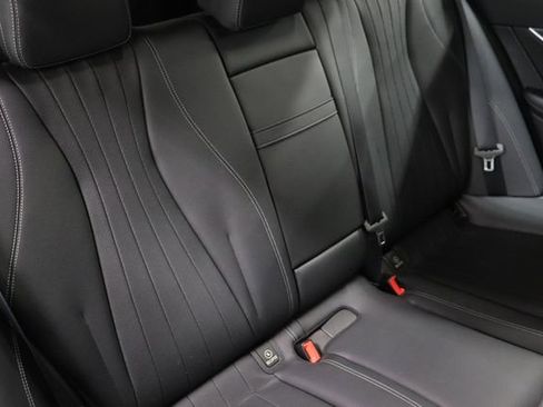 Used 2021 Mercedes-Benz E 450 4MATIC All-Terrain Wagon image 21