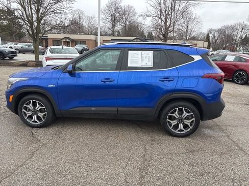 Certified 2023 Kia Seltos EX image 8