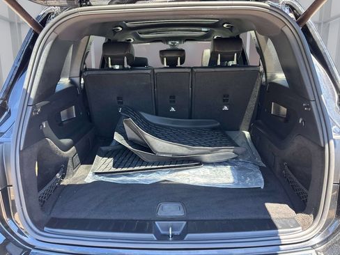 Used 2021 Mercedes-Benz GLB 250 4MATIC image 12