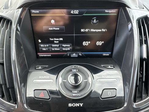Used 2014 Ford Escape Titanium w/ Equipment Group 401A AWD/4WD image 28