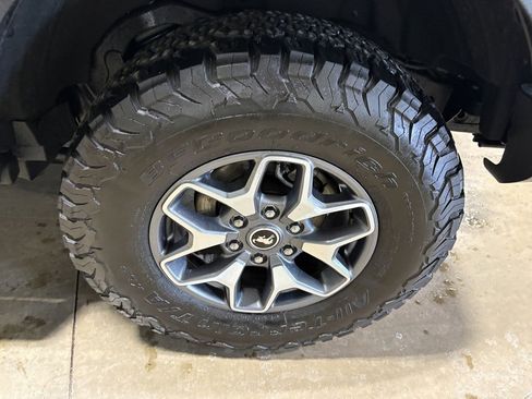 Certified 2024 Ford Bronco Badlands image 31