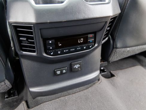 Certified 2024 Toyota Sequoia Platinum AWD/4WD image 36