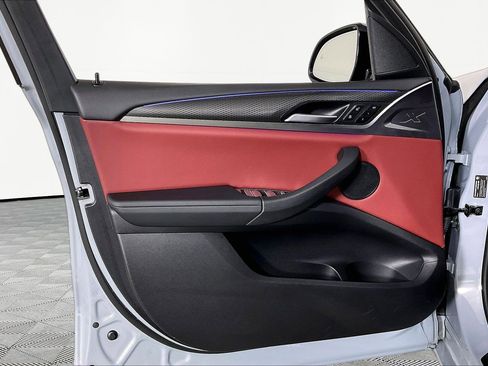 Certified 2024 BMW X3 xDrive30i w/ Premium Package image 23