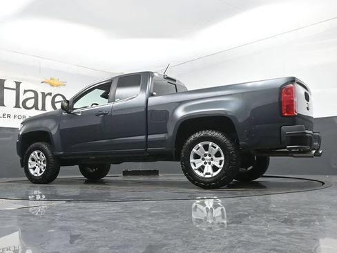 Used 2017 Chevrolet Colorado LT w/ LT Convenience Package RWD image 51