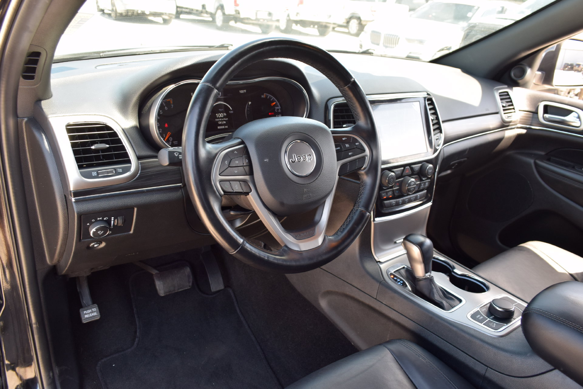 Used 2022 Jeep Grand Cherokee Limited AWD/4WD image 15