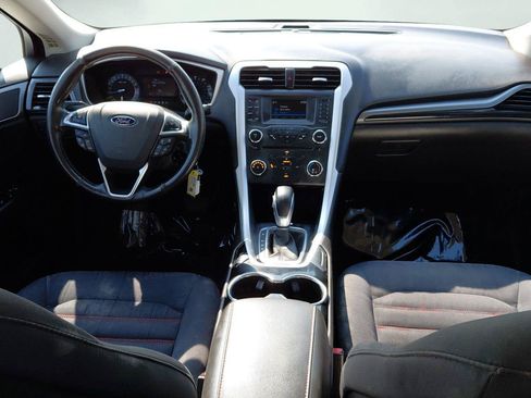 Used 2016 Ford Fusion SE w/ Equipment Group 201A FWD image 36