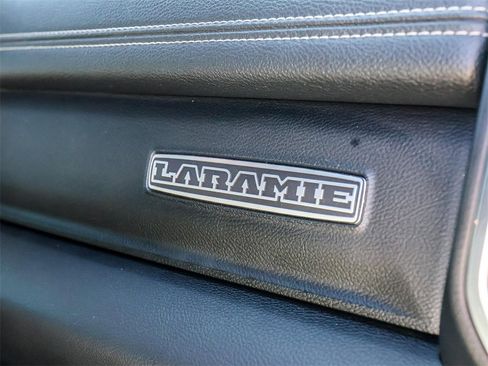 Used 2025 RAM 1500 Laramie image 16