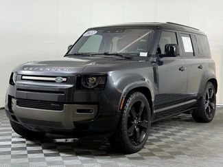 Used 2022 Land Rover Defender 110 X-Dynamic SE video 2