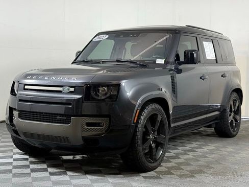 Used 2022 Land Rover Defender 110 X-Dynamic SE image 2