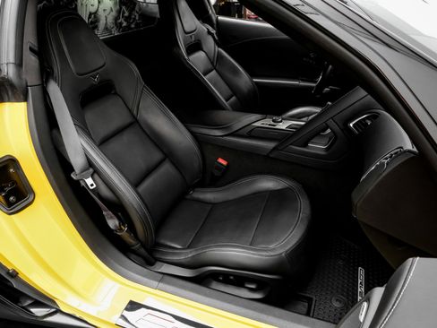 Used 2017 Chevrolet Corvette Grand Sport image 36