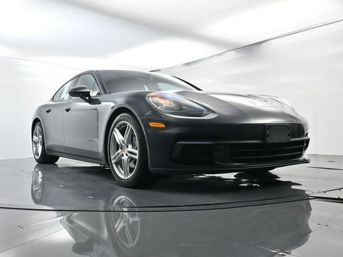 Certified 2018 Porsche Panamera 4 AWD/4WD image 53