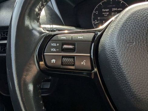 Used 2023 Honda HR-V EX-L image 22