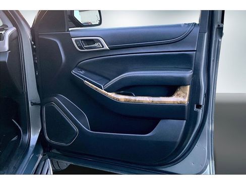 Used 2017 GMC Yukon Denali w/ Open Road Package image 24