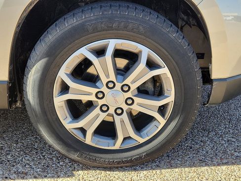 Used 2013 GMC Acadia SLT image 7