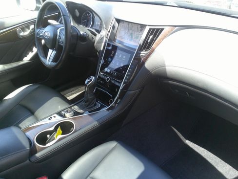 Used 2019 INFINITI Q50 Luxe w/ Essential Package (3.0T Luxe) AWD/4WD image 26