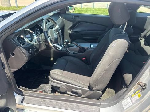 Used 2014 Ford Mustang Coupe RWD image 17