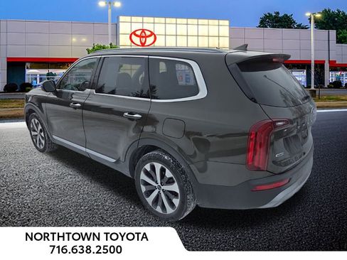 Used 2021 Kia Telluride S image 9