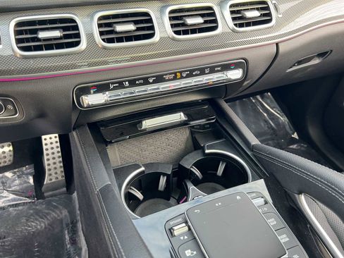 Used 2023 Mercedes-Benz GLE 450 4MATIC image 33