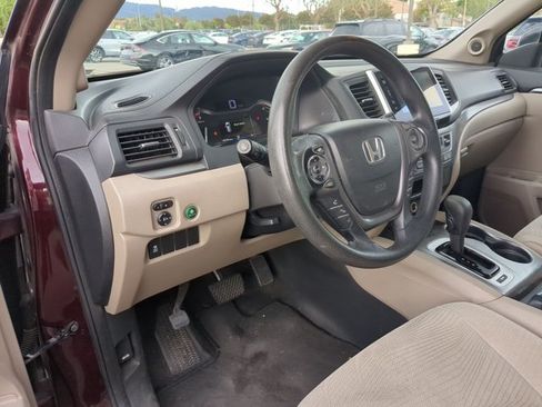 Used 2016 Honda Pilot EX image 10