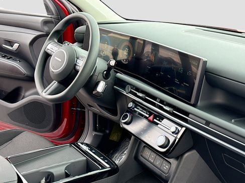 New 2026 Hyundai Tucson Blue SE w/ Tow & Go Package image 5