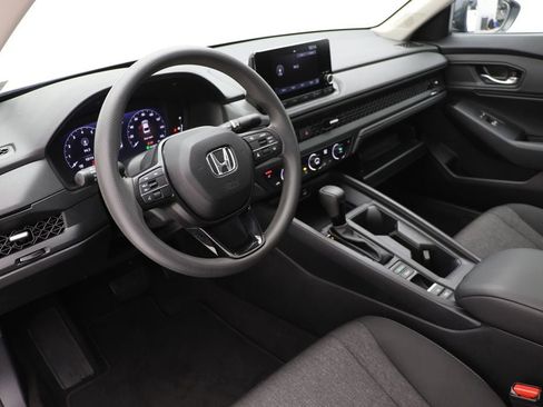 Used 2024 Honda Accord EX image 14