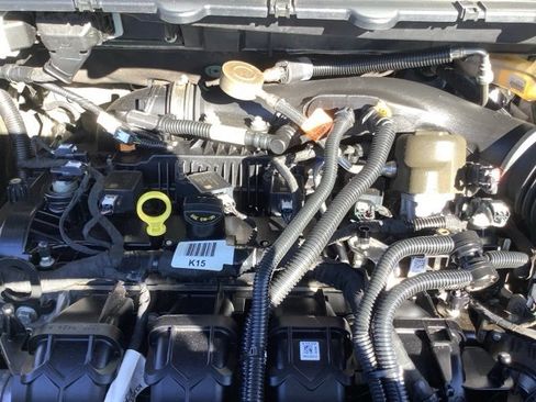 Used 2022 Ford Edge SEL image 12